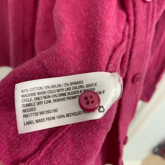 A New Day Raspberry Cardigan Sz Med Academia Barbiecore New Preppy Classic - Picture 4 of 5